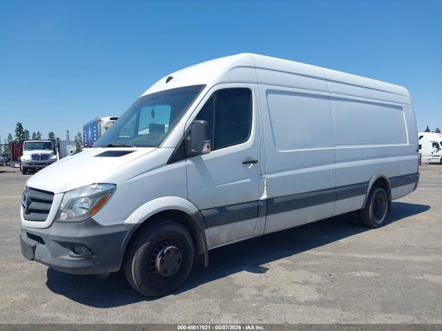 WD3PF1CDXHP521435 Mercedes-Benz Sprinter 3500 High Roof V6