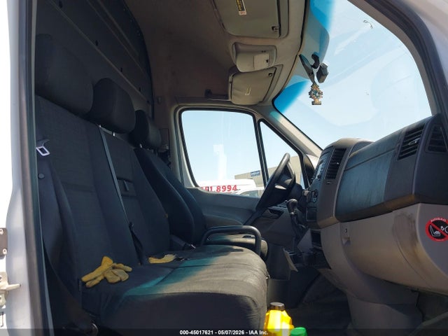 WD3PF1CDXHP521435 Mercedes-Benz Sprinter 3500 High Roof V6