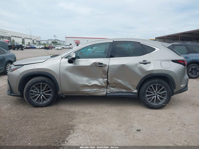 45017626 :رقم المزاد ، 2T2ADCAZ3NC001062 vin ، 2022 Lexus Nx 250 مزاد بيع