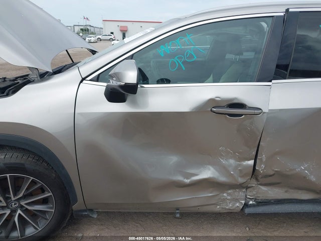 45017626 :رقم المزاد ، 2T2ADCAZ3NC001062 vin ، 2022 Lexus Nx 250 مزاد بيع