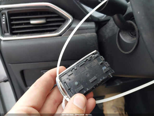 2020 Mazda Cx-5 Touring მანქანა იყიდება აუქციონზე, vin: JM3KFACMXL0855358, აუქციონის ნომერი: 45017640