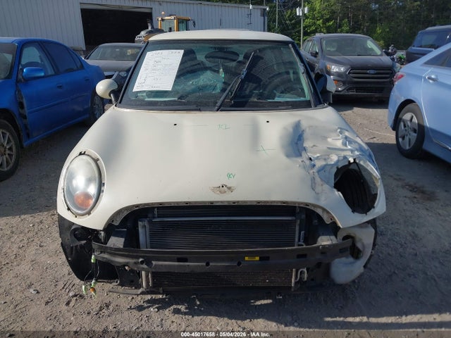 Продажа на аукционе авто 2009 Mini Cooper, vin: WMWMF33579TW75149, номер лота: 45017658
