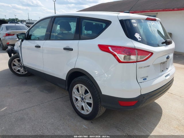 45017665 :رقم المزاد ، 1FMCU0F70GUB66829 vin ، 2016 Ford Escape S مزاد بيع