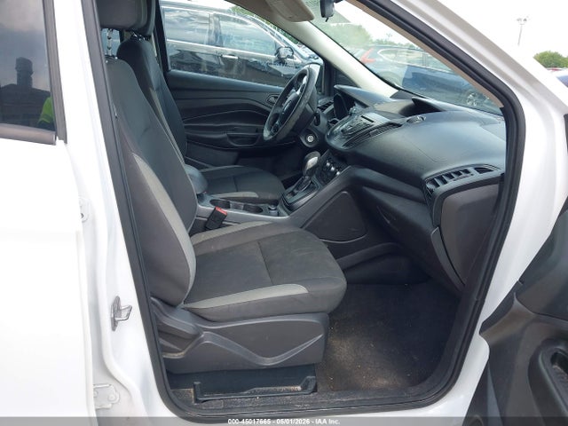 45017665 :رقم المزاد ، 1FMCU0F70GUB66829 vin ، 2016 Ford Escape S مزاد بيع