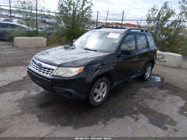 45017671 :رقم المزاد ، JF2SHBBC2CH427417 vin ، 2012 Subaru Forester 2.5x مزاد بيع