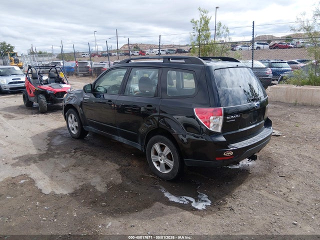 45017671 :رقم المزاد ، JF2SHBBC2CH427417 vin ، 2012 Subaru Forester 2.5x مزاد بيع
