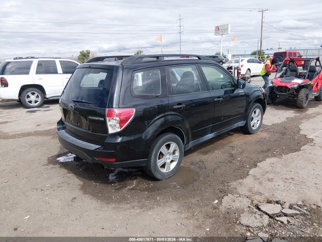 45017671 :رقم المزاد ، JF2SHBBC2CH427417 vin ، 2012 Subaru Forester 2.5x مزاد بيع