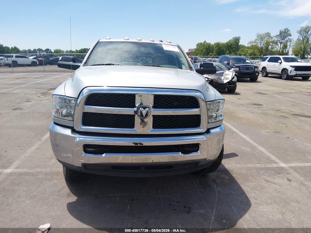 45017736 :رقم المزاد ، 3C6UR5CL9HG628597 vin ، 2017 Ram 2500 Tradesman  4x4 6'4 Box مزاد بيع