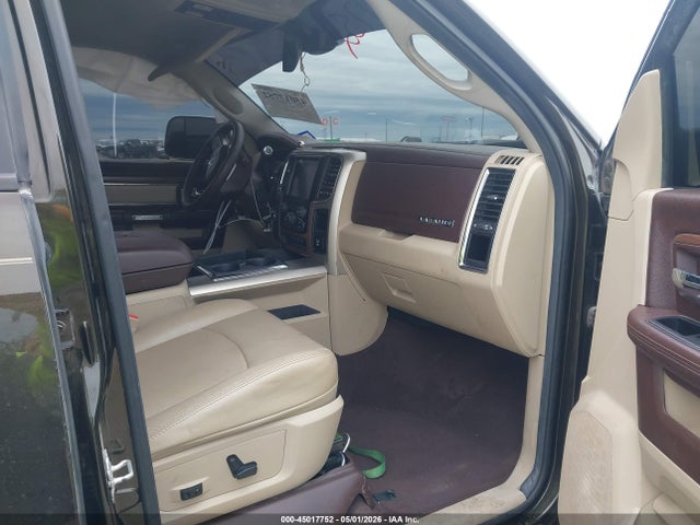 45017752 :رقم المزاد ، 3C6UR5NL2EG175058 vin ، 2014 Ram 2500 Laramie مزاد بيع
