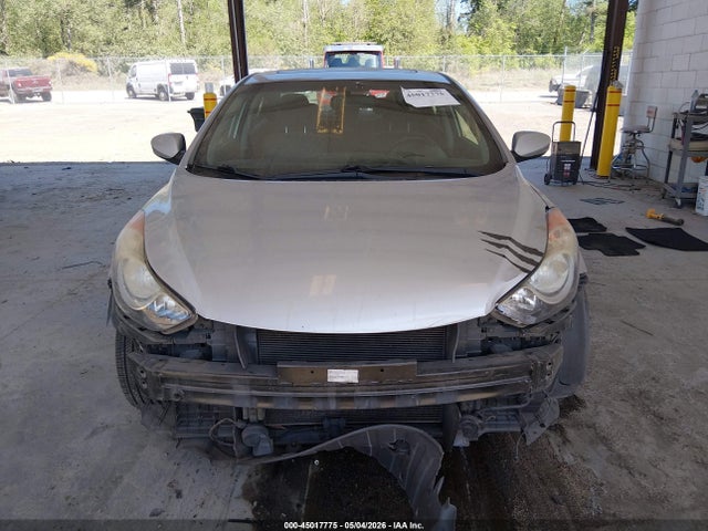 45017775 :رقم المزاد ، KMHDH4AE4DU864040 vin ، 2013 Hyundai Elantra Limited مزاد بيع