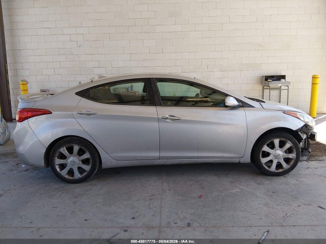 45017775 :رقم المزاد ، KMHDH4AE4DU864040 vin ، 2013 Hyundai Elantra Limited مزاد بيع
