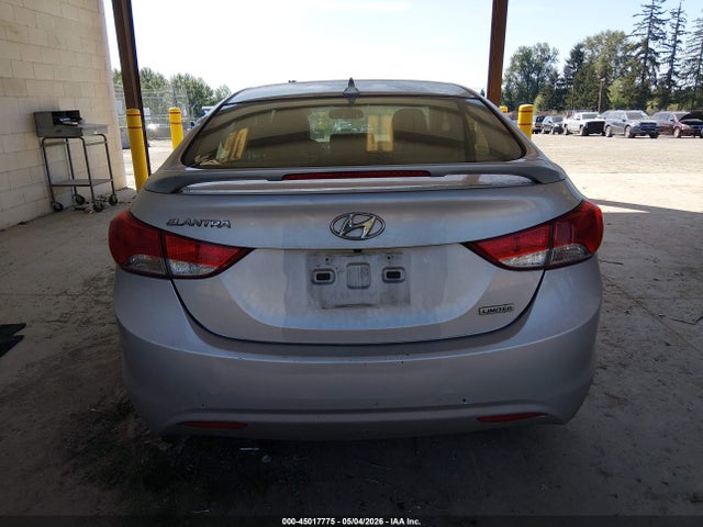 45017775 :رقم المزاد ، KMHDH4AE4DU864040 vin ، 2013 Hyundai Elantra Limited مزاد بيع