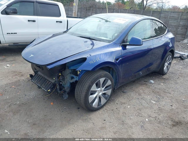 2023 Tesla Model Y Awd/long Range Dual Motor All-wheel Drive მანქანა იყიდება აუქციონზე, vin: 7SAYGDEE0PF797858, აუქციონის ნომერი: 45017804