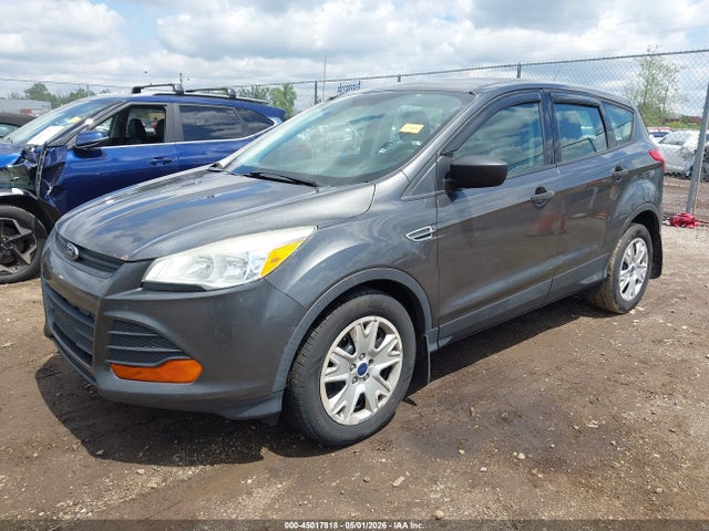 Продажа на аукционе авто 2015 Ford Escape S, vin: 1FMCU0F74FUB26591, номер лота: 45017818
