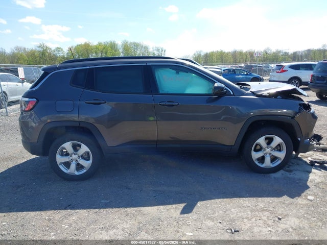 Продажа на аукционе авто 2022 Jeep Compass Latitude 4x4, vin: 3C4NJDBB5NT128995, номер лота: 45017827