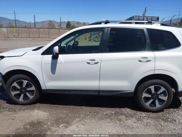 Subaru Forester 2.5i Premium 2017 JF2SJAECXHH410821 Image 15