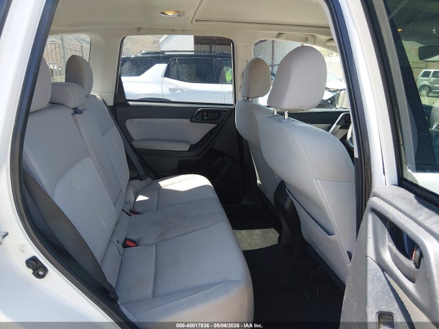 Subaru Forester 2.5i Premium 2017 JF2SJAECXHH410821 Image 8