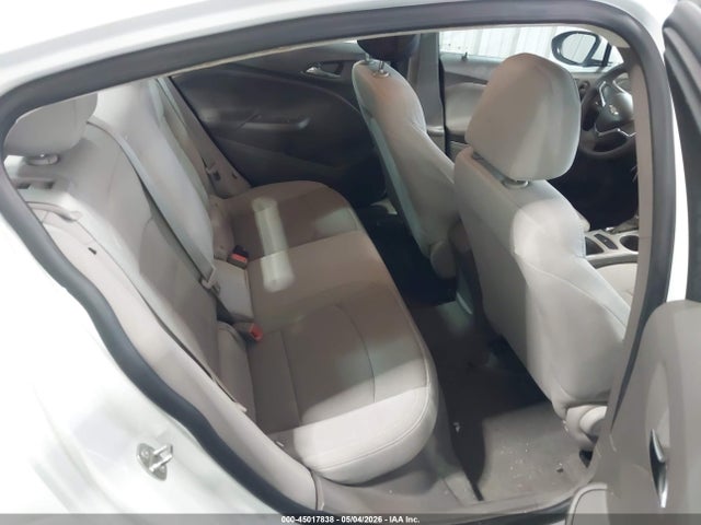 45017838 :رقم المزاد ، 1G1BC5SM7H7207087 vin ، 2017 Chevrolet Cruze Ls Auto مزاد بيع