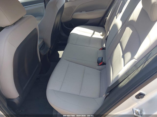 2018 Hyundai Elantra Value Edition მანქანა იყიდება აუქციონზე, vin: 5NPD84LF2JH376916, აუქციონის ნომერი: 45017860