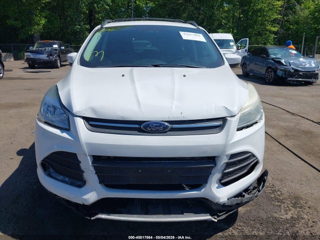 45017864 :رقم المزاد ، 1FMCU0G73FUB89440 vin ، 2015 Ford Escape Se مزاد بيع
