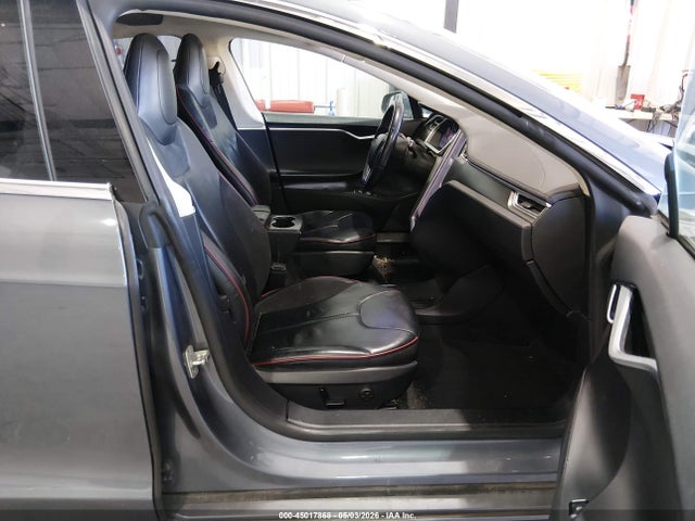 2013 Tesla Model S Performance მანქანა იყიდება აუქციონზე, vin: 5YJSA1CPXDFP13564, აუქციონის ნომერი: 45017868