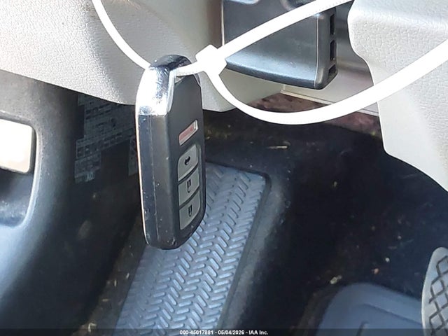 45017881 :رقم المزاد ، 1HGCR2F87DA044204 vin ، 2013 Honda Accord Ex-l مزاد بيع