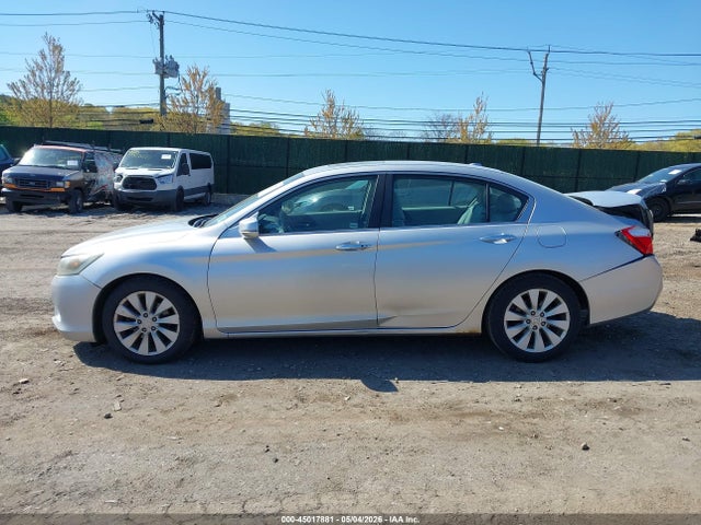 45017881 :رقم المزاد ، 1HGCR2F87DA044204 vin ، 2013 Honda Accord Ex-l مزاد بيع