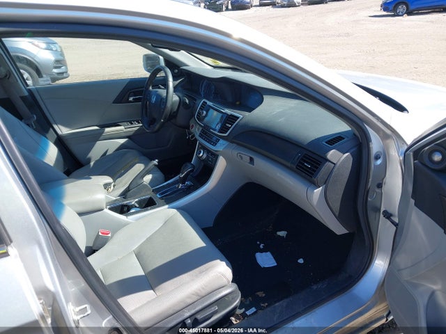 45017881 :رقم المزاد ، 1HGCR2F87DA044204 vin ، 2013 Honda Accord Ex-l مزاد بيع