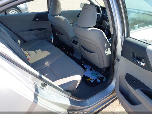 45017881 :رقم المزاد ، 1HGCR2F87DA044204 vin ، 2013 Honda Accord Ex-l مزاد بيع
