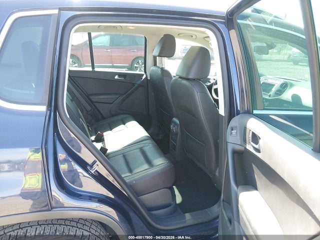Продаж на аукціоні авто 2016 Volkswagen Tiguan Se, vin: WVGAV7AX9GW536829, номер лоту: 45017900