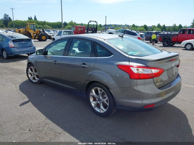 Ford Focus Titanium 2014 1FADP3J24EL238153 Image 3