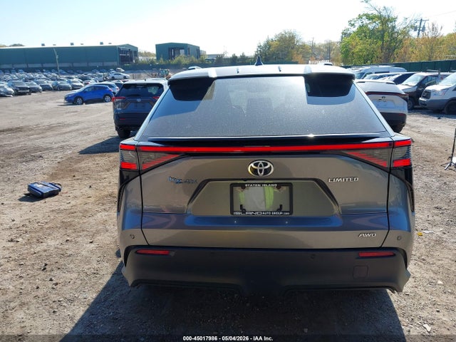 2023 Toyota Bz4x Limited მანქანა იყიდება აუქციონზე, vin: JTMABACA2PA043378, აუქციონის ნომერი: 45017986