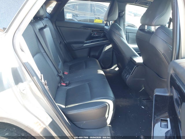 2023 Toyota Bz4x Limited მანქანა იყიდება აუქციონზე, vin: JTMABACA2PA043378, აუქციონის ნომერი: 45017986