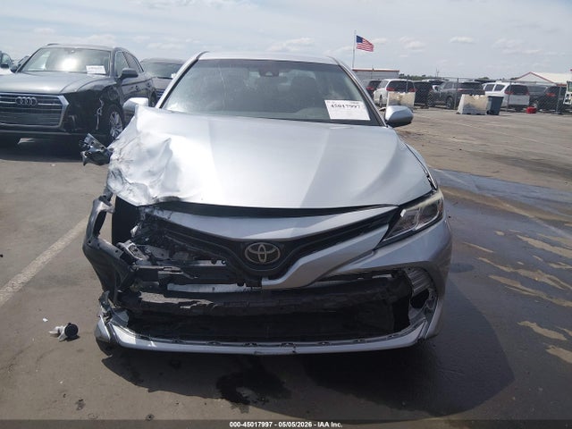 Продаж на аукціоні авто 2019 Toyota Camry Le, vin: 4T1B11HK9KU797227, номер лоту: 45017997