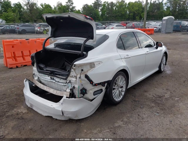Продаж на аукціоні авто 2020 Toyota Camry Xle Hybrid, vin: 4T1F31AK8LU520107, номер лоту: 45018009