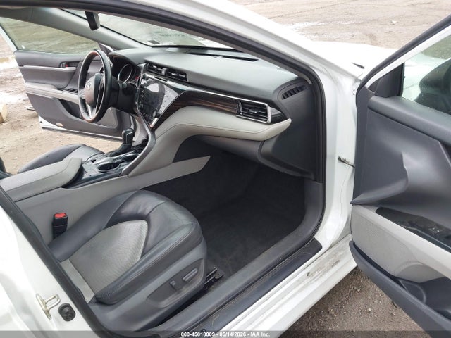 Продаж на аукціоні авто 2020 Toyota Camry Xle Hybrid, vin: 4T1F31AK8LU520107, номер лоту: 45018009
