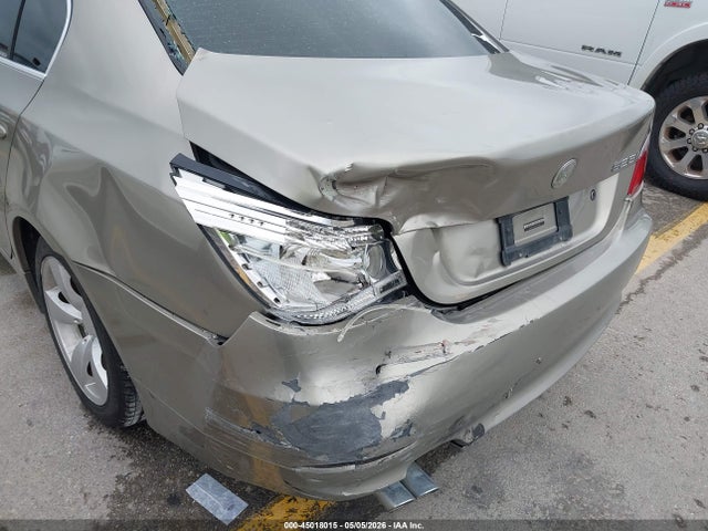 2008 Bmw 528i მანქანა იყიდება აუქციონზე, vin: WBANU53598CT05289, აუქციონის ნომერი: 45018015