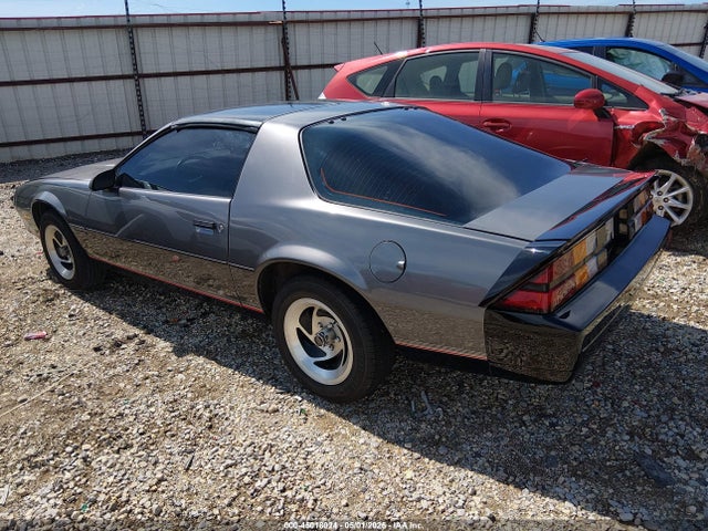 Продажа на аукционе авто 1987 Chevrolet Camaro, vin: 1G1FP21S3HL135896, номер лота: 45018024