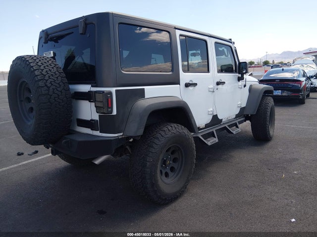 1C4BJWDG8HL747372 Jeep Wrangler Unlimited Sport 4x4