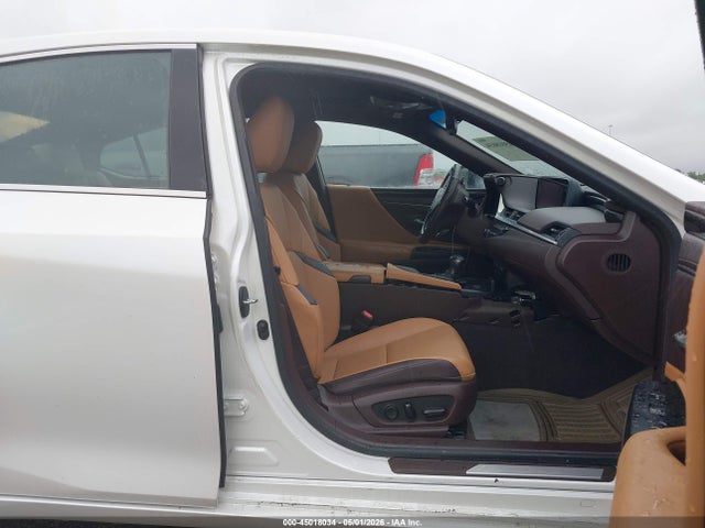45018034 :رقم المزاد ، 58ADZ1B15LU079413 vin ، 2020 Lexus Es 350 مزاد بيع