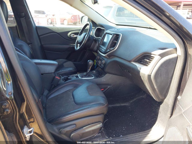 Продажа на аукционе авто 2015 Jeep Cherokee Trailhawk, vin: 1C4PJMBS6FW511543, номер лота: 45018050