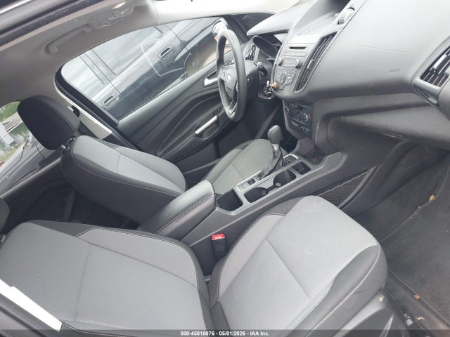 2017 Ford Escape Se მანქანა იყიდება აუქციონზე, vin: 1FMCU0GD0HUE40004, აუქციონის ნომერი: 45018076