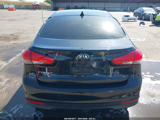 Продаж на аукціоні авто 2018 Kia Forte Lx, vin: 3KPFK4A76JE272956, номер лоту: 45018077