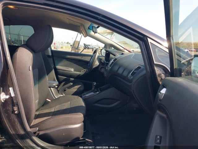 Продаж на аукціоні авто 2018 Kia Forte Lx, vin: 3KPFK4A76JE272956, номер лоту: 45018077