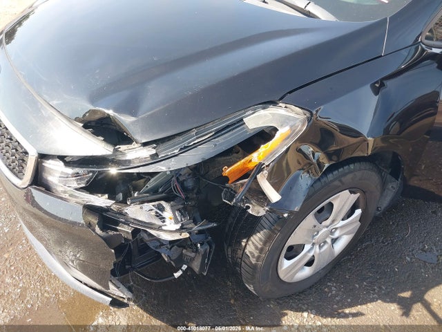 Продаж на аукціоні авто 2018 Kia Forte Lx, vin: 3KPFK4A76JE272956, номер лоту: 45018077
