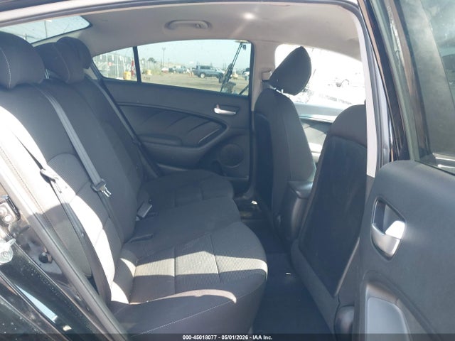 Продаж на аукціоні авто 2018 Kia Forte Lx, vin: 3KPFK4A76JE272956, номер лоту: 45018077
