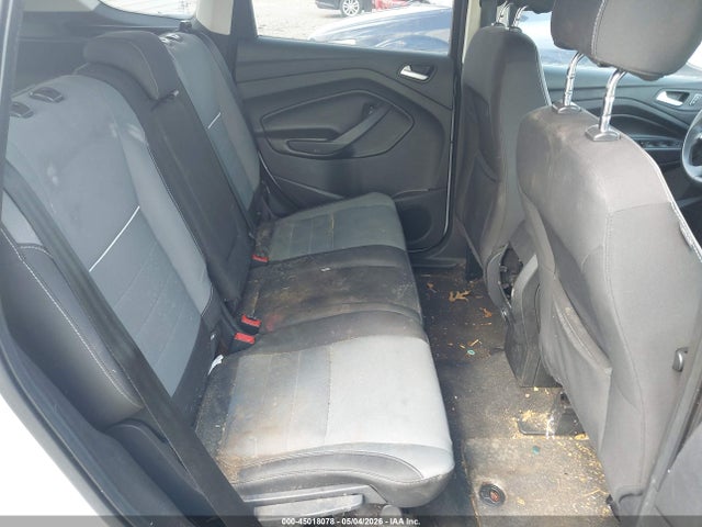 45018078 :رقم المزاد ، 1FMCU0GX6EUC03104 vin ، 2014 Ford Escape Se مزاد بيع