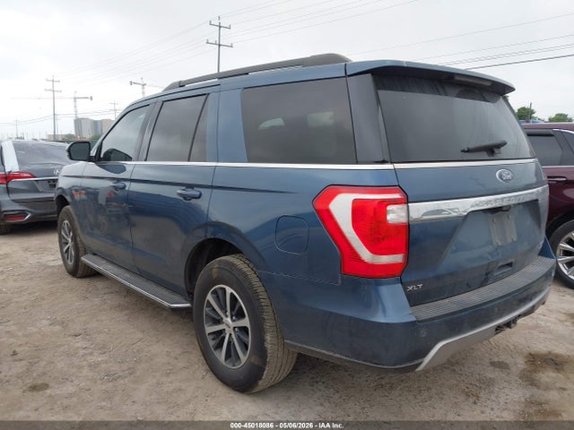 Ford Expedition Xlt 2018 1FMJU1HTXJEA33925 Image 3