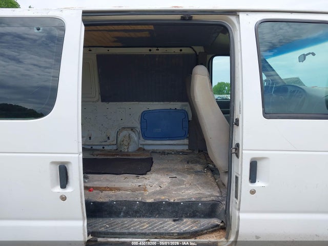 45018200 :رقم المزاد ، 1FTNE24LXYHB97473 vin ، 2000 Ford E-250 Commercial/recreational مزاد بيع