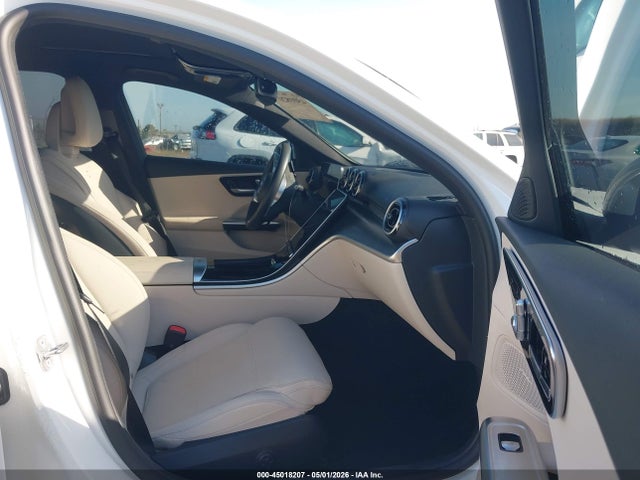 Mercedes-Benz C 300 2025 W1KAF4HB1SR255244 Image 5